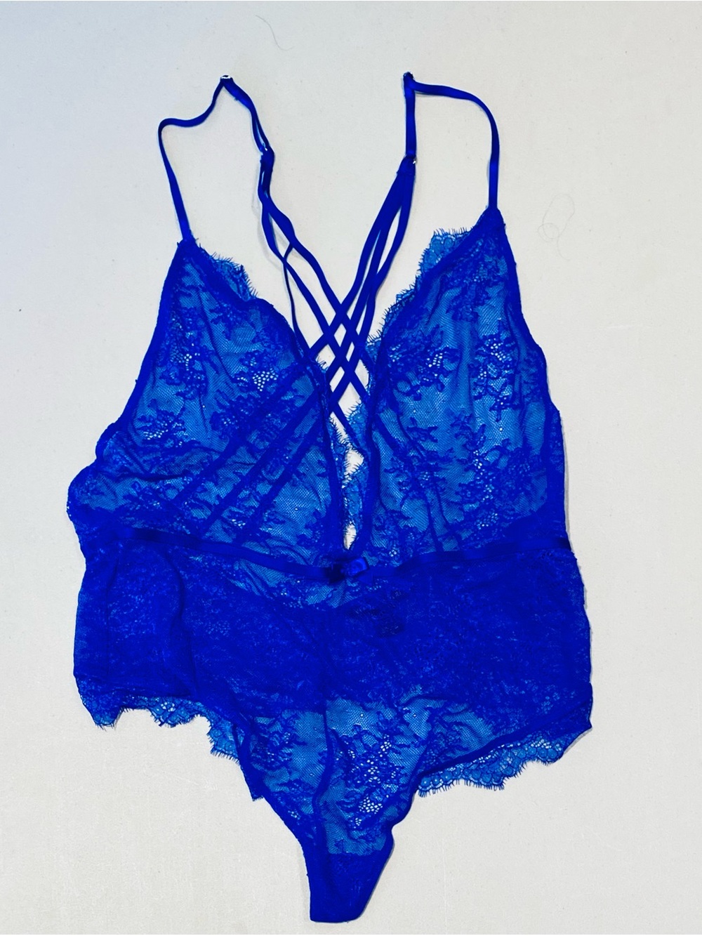 Victoria's Secret Cobalt Blue Lace Plunging V-Neck Teddy, size L